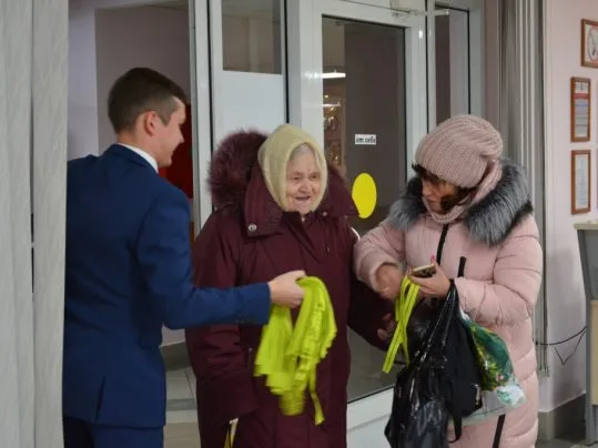 Добровольческая акция «Ленточка Ленинградской Победы»
